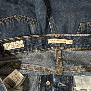 Women’s Levi’s Premium Blue Denim Jeans